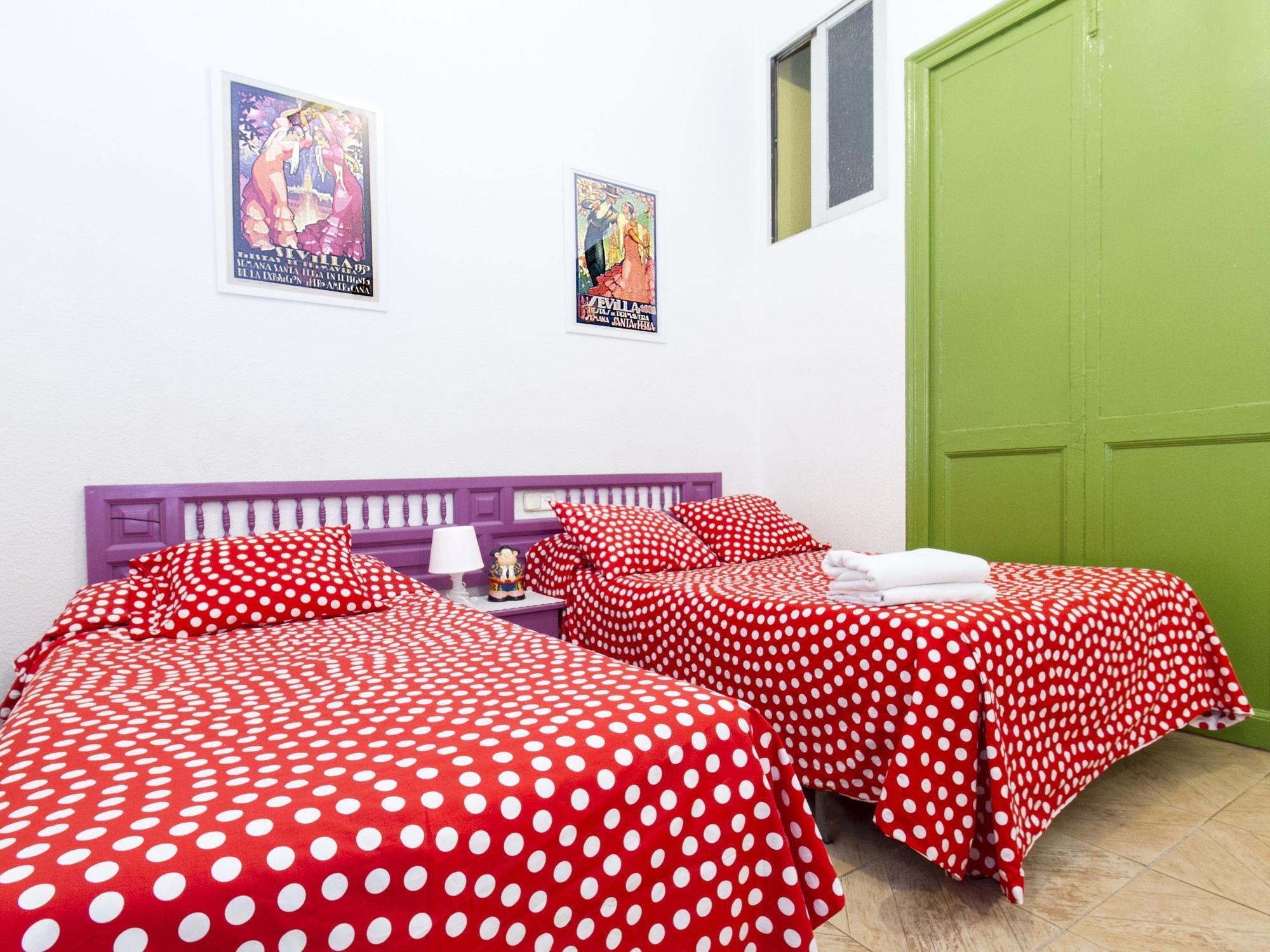 Hostal Bahia มาดริด ภายนอก รูปภาพ