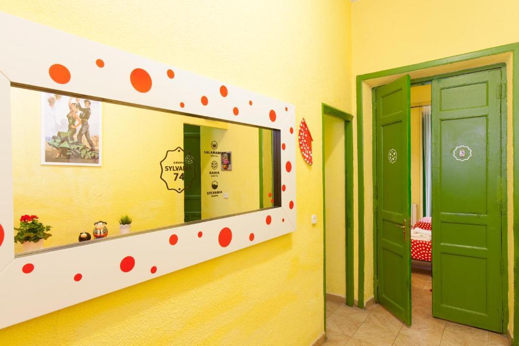 Hostal Bahia มาดริด ภายนอก รูปภาพ